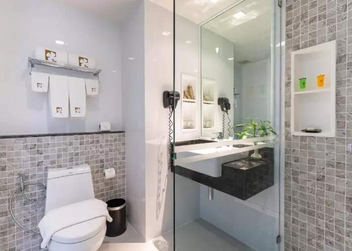 هتل کلاور پاتونگ پوکت